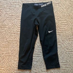 Nike Pro 3/4 Leggings